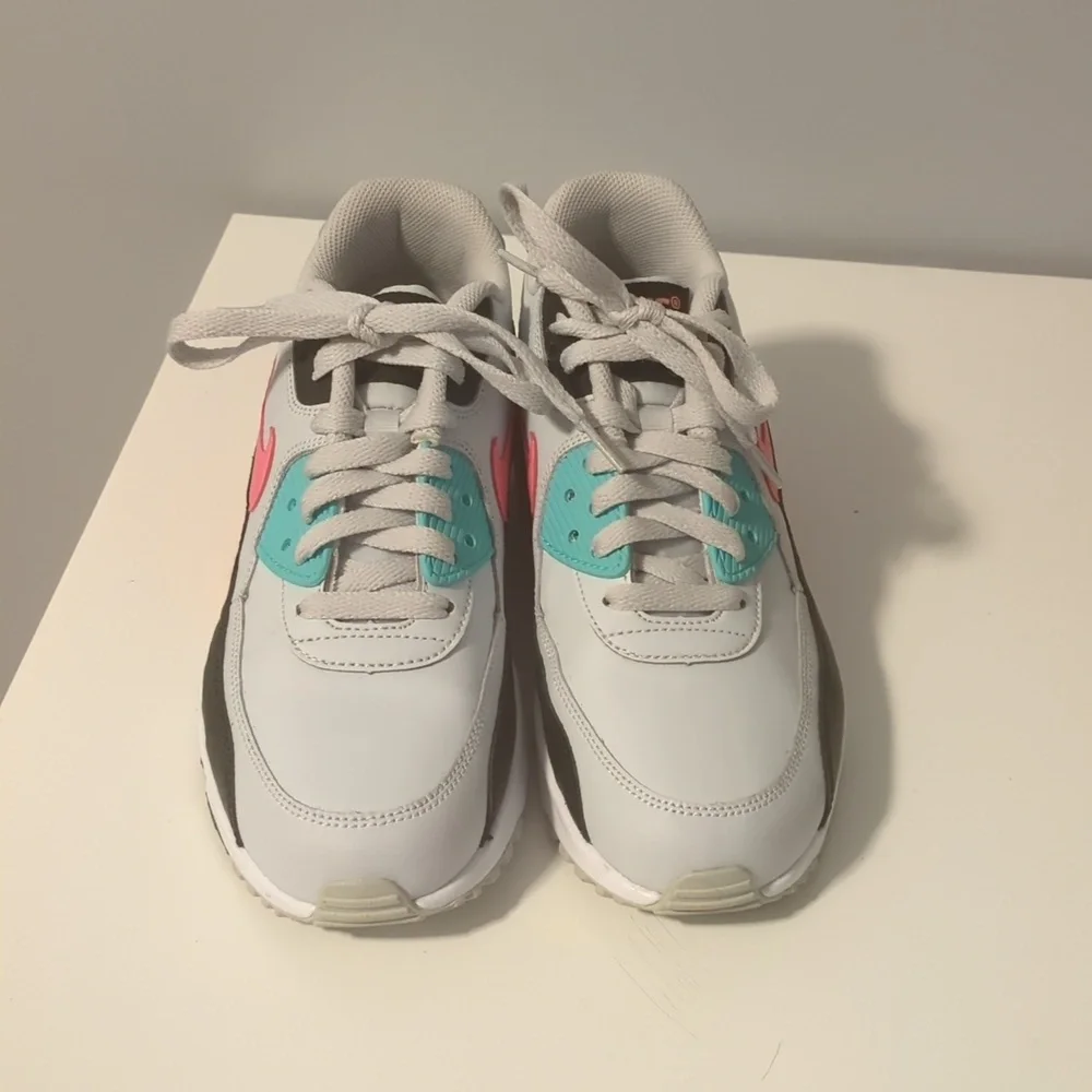 Nike Air Max Sneakers in White, Black, Coral & Teal